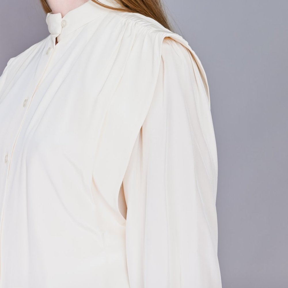 VINTAGE Levante Ivory Silk Button-Front Blouse - Picture 4 of 10
